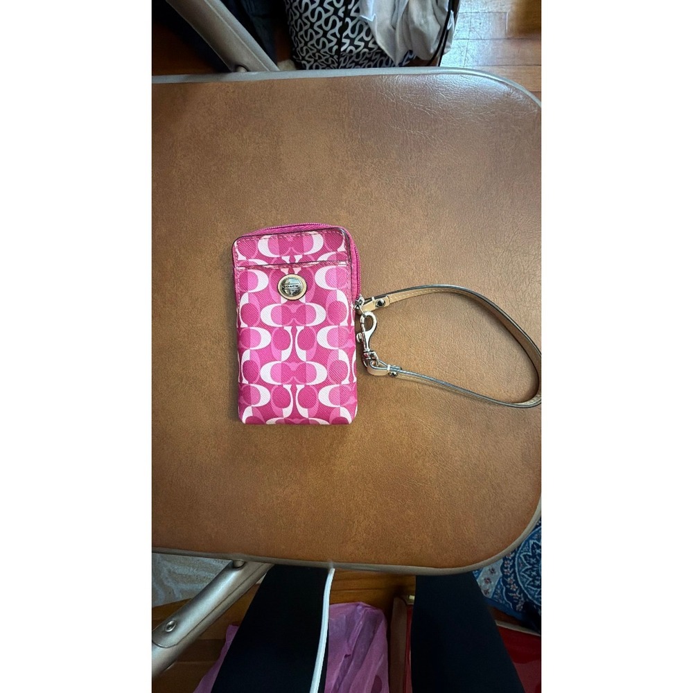 Coach Peyton Dream C universal phone case and wristlet in magenta and light pink